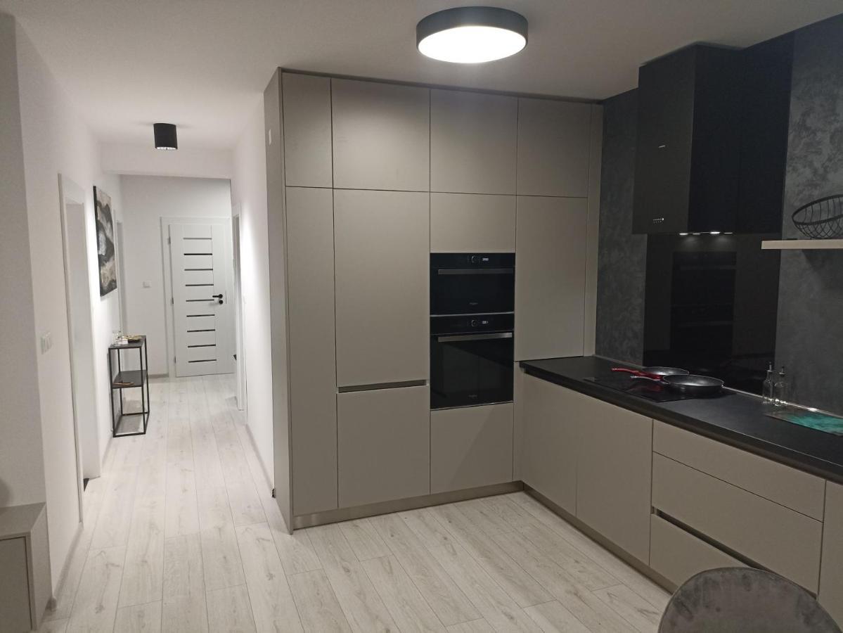 Mbv28 Apartments Poprad Exterior foto